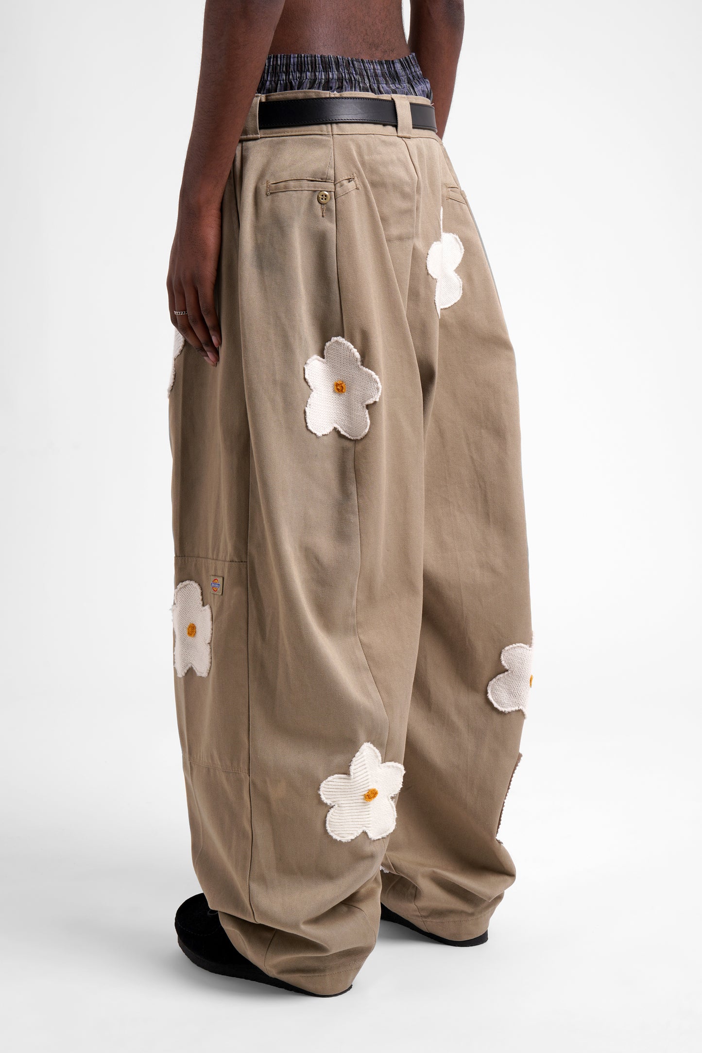 FO Baggy Trou - Beige - Limited Flower Edition