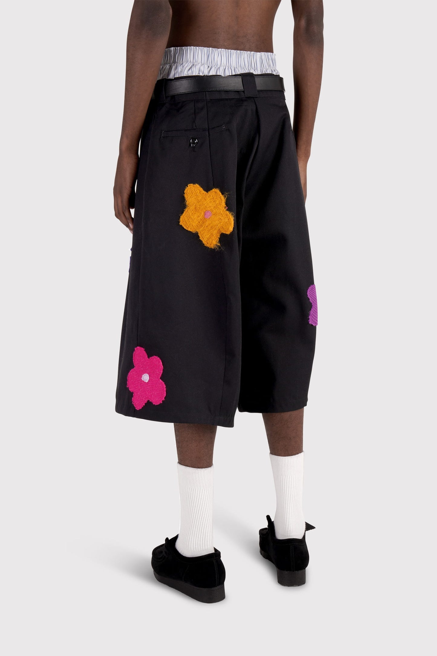 FO Baggy Shorts - Black - Limited Wild Flower Edition