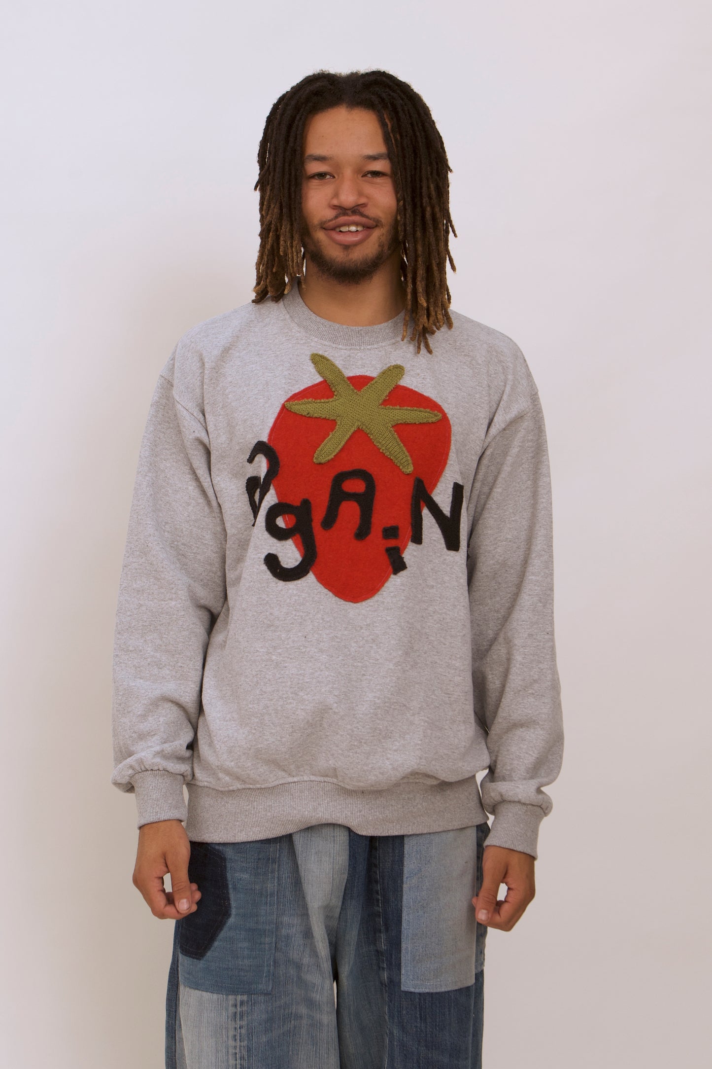 Strawberry Seeds Jumper 017 - M