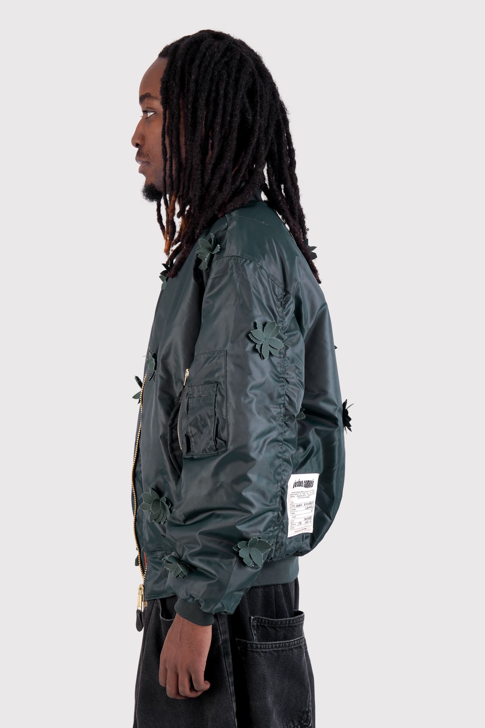 ヒロムハーツ1piu1uguale3 MOUTON BOMBER 大阪店WEB限定【Chikashitsu +】cropped mouton bomber jacket
