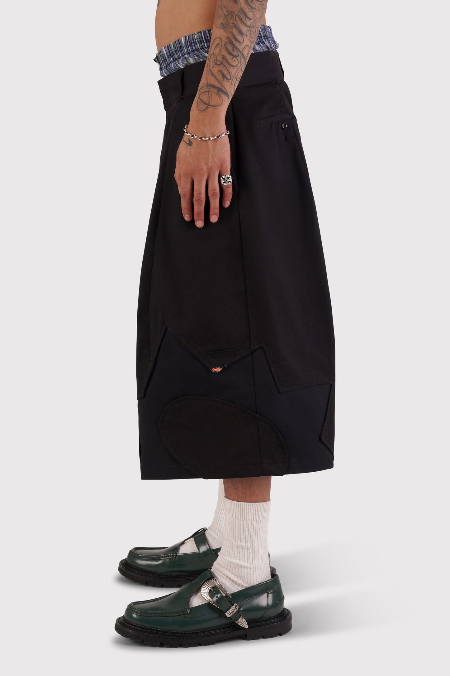 FO Baggy Shorts - Black - Limited Peakaboo Edition