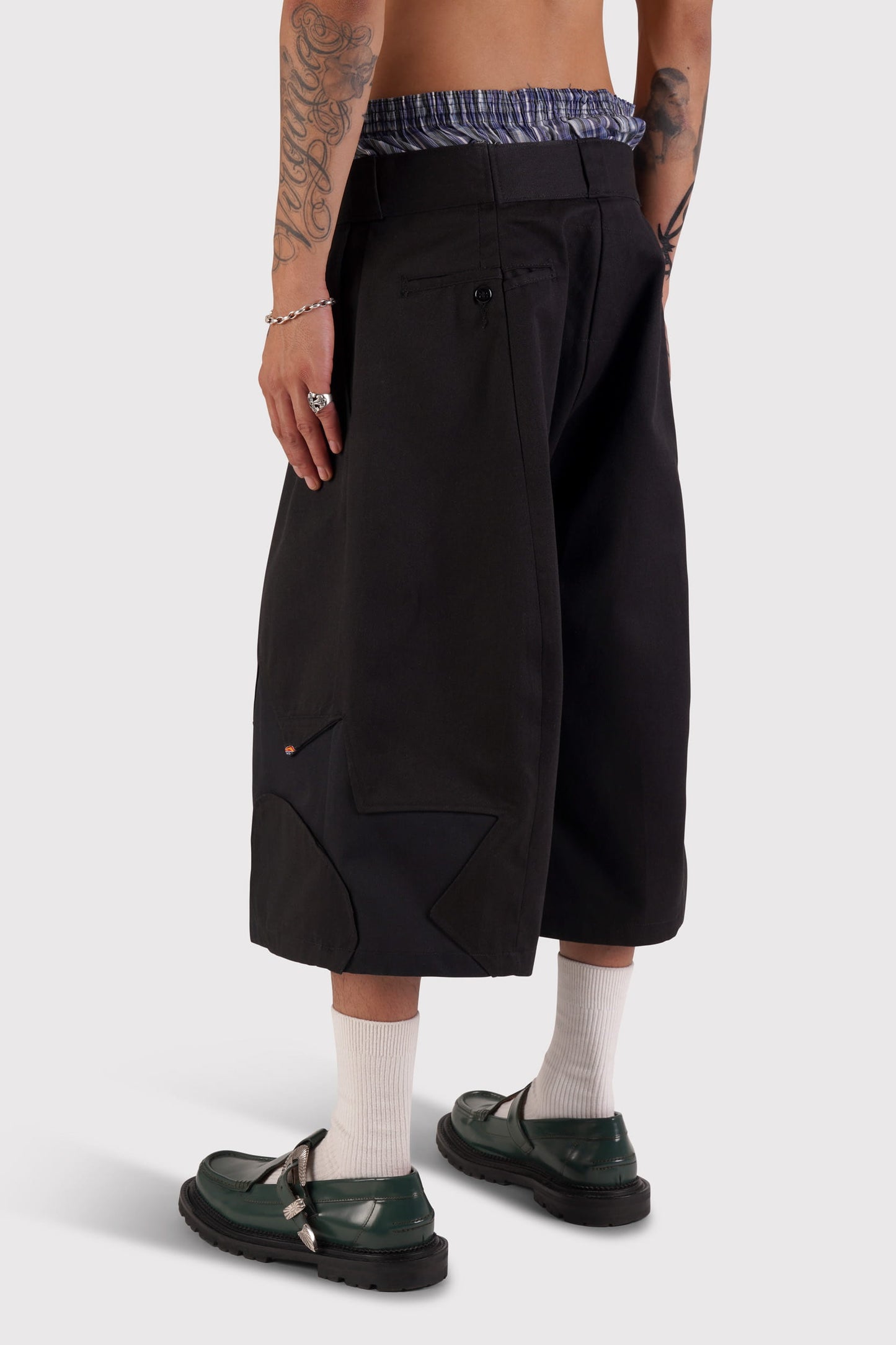 FO Baggy Shorts - Black - Limited Peakaboo Edition