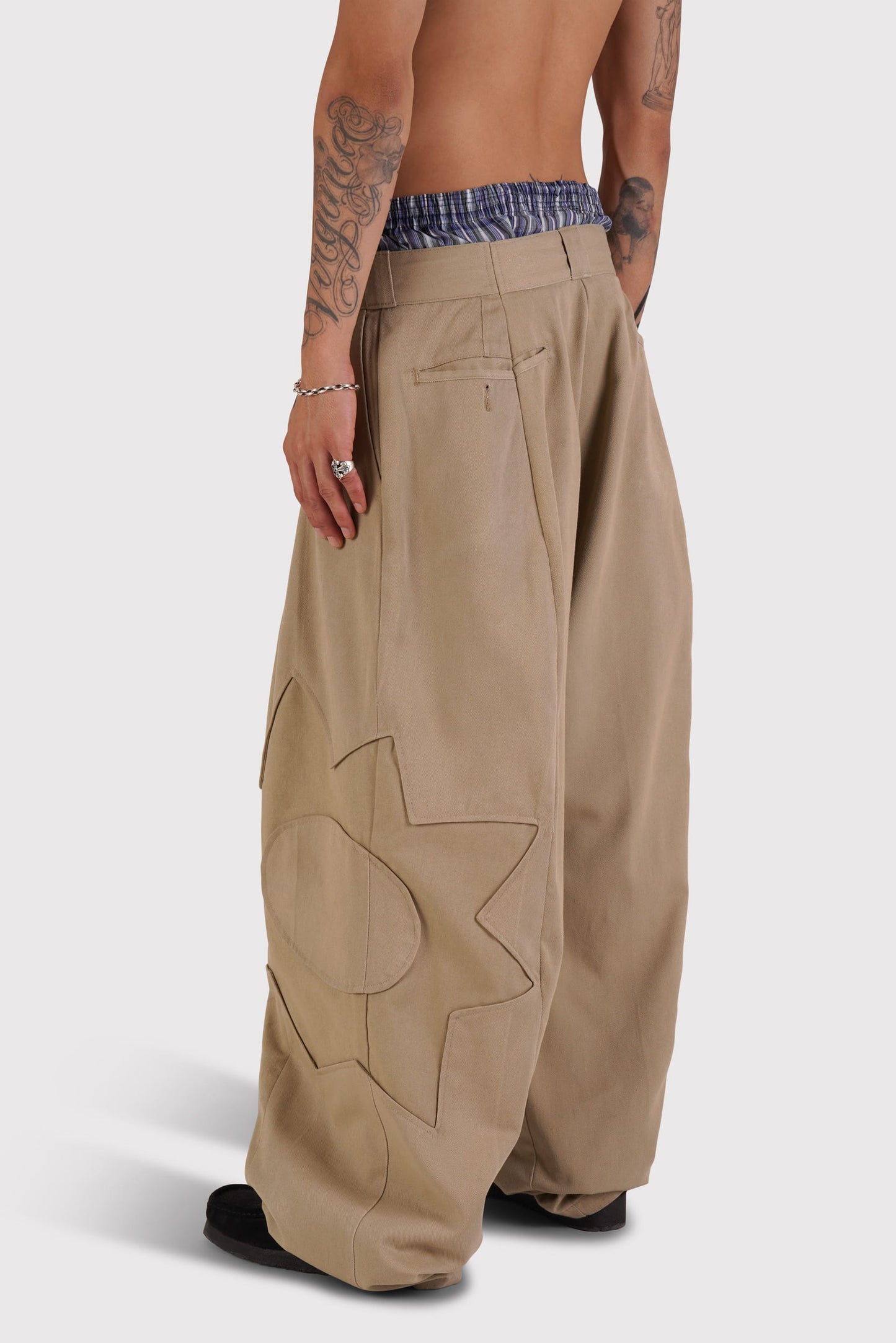 FO Baggy Trou - Beige - Limited Peakaboo Edition