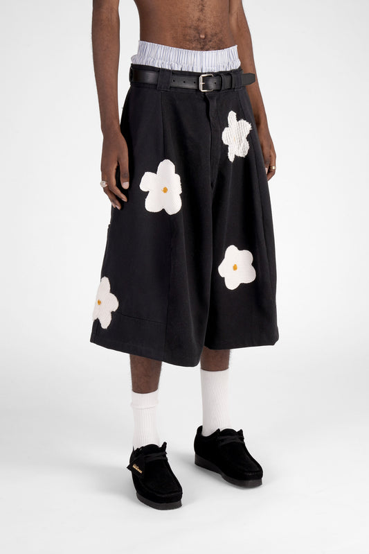FO Baggy Shorts - Black - Limited Flower Edition