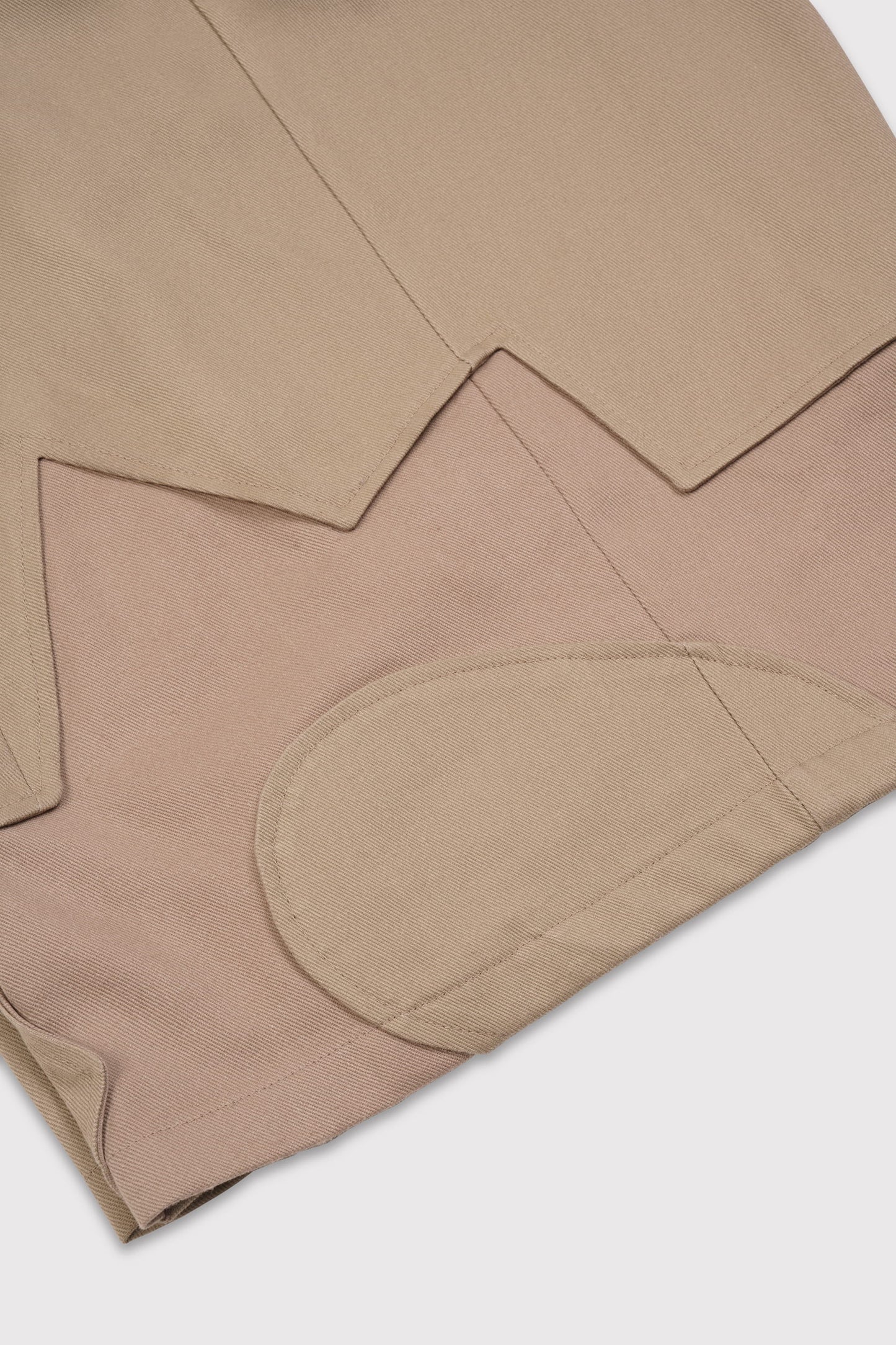 FO Baggy Shorts - Beige - Limited Peakaboo Edition
