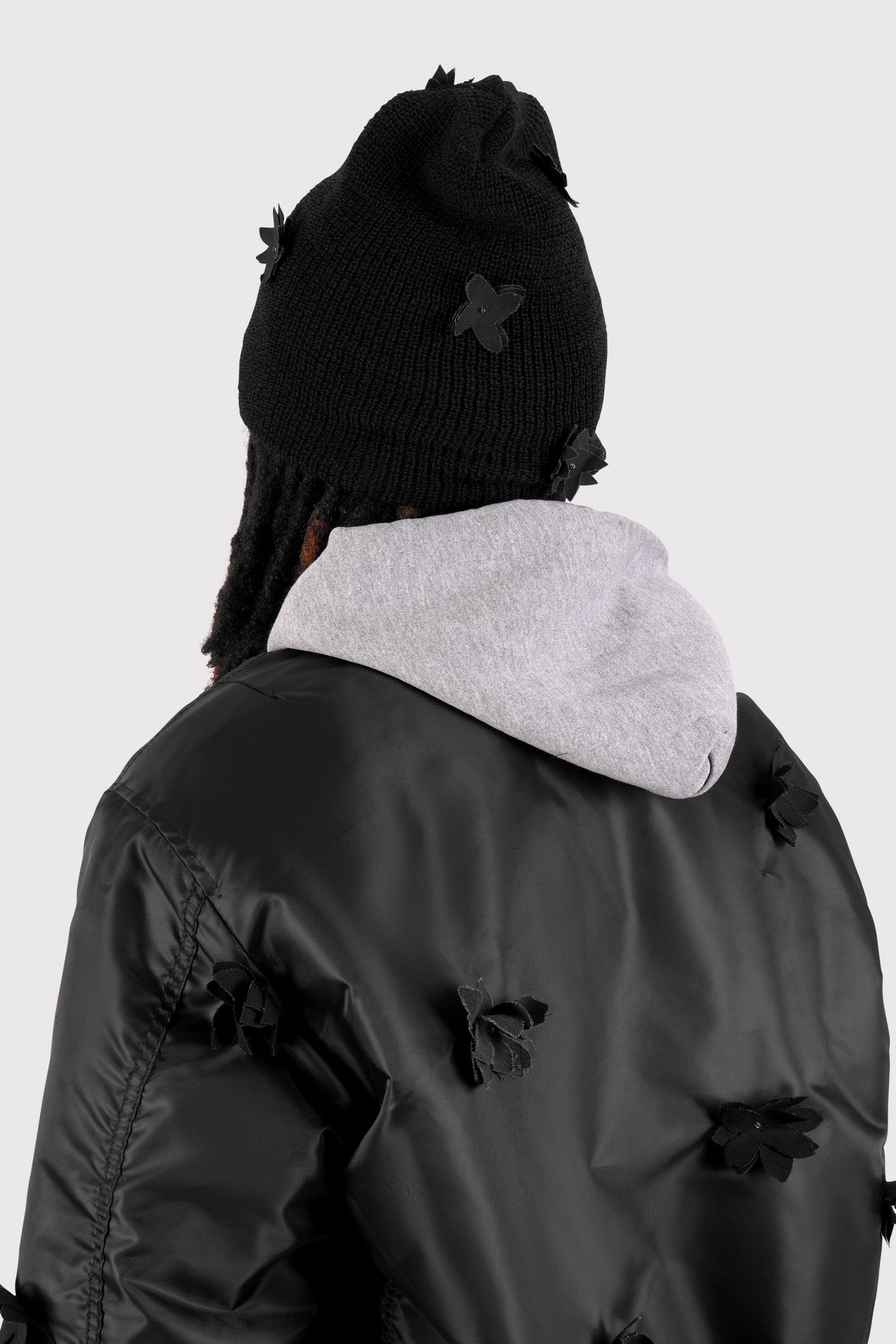 Mono Petal Beanie - Black