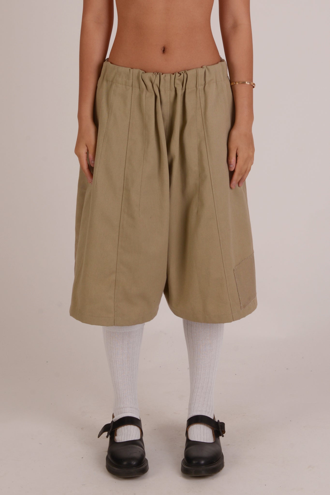 The Shorts - Beige