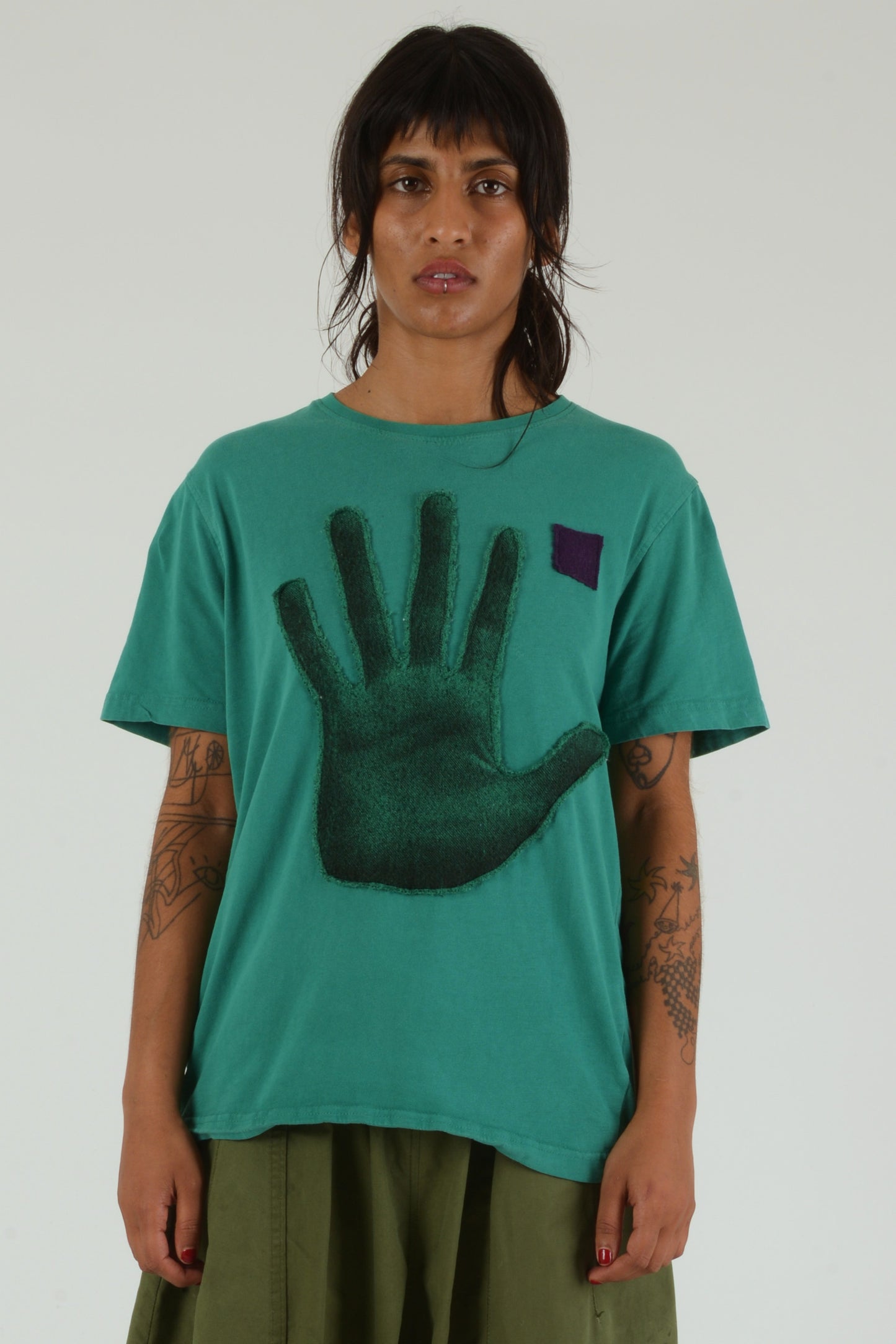 Hands On Tee 043 - S