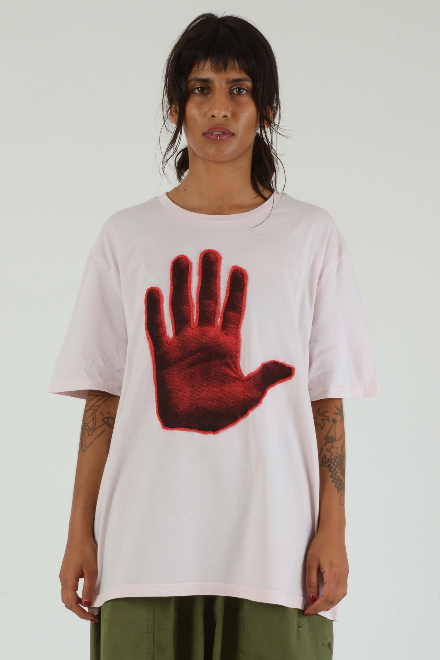 Hands On Tee 055 - XL