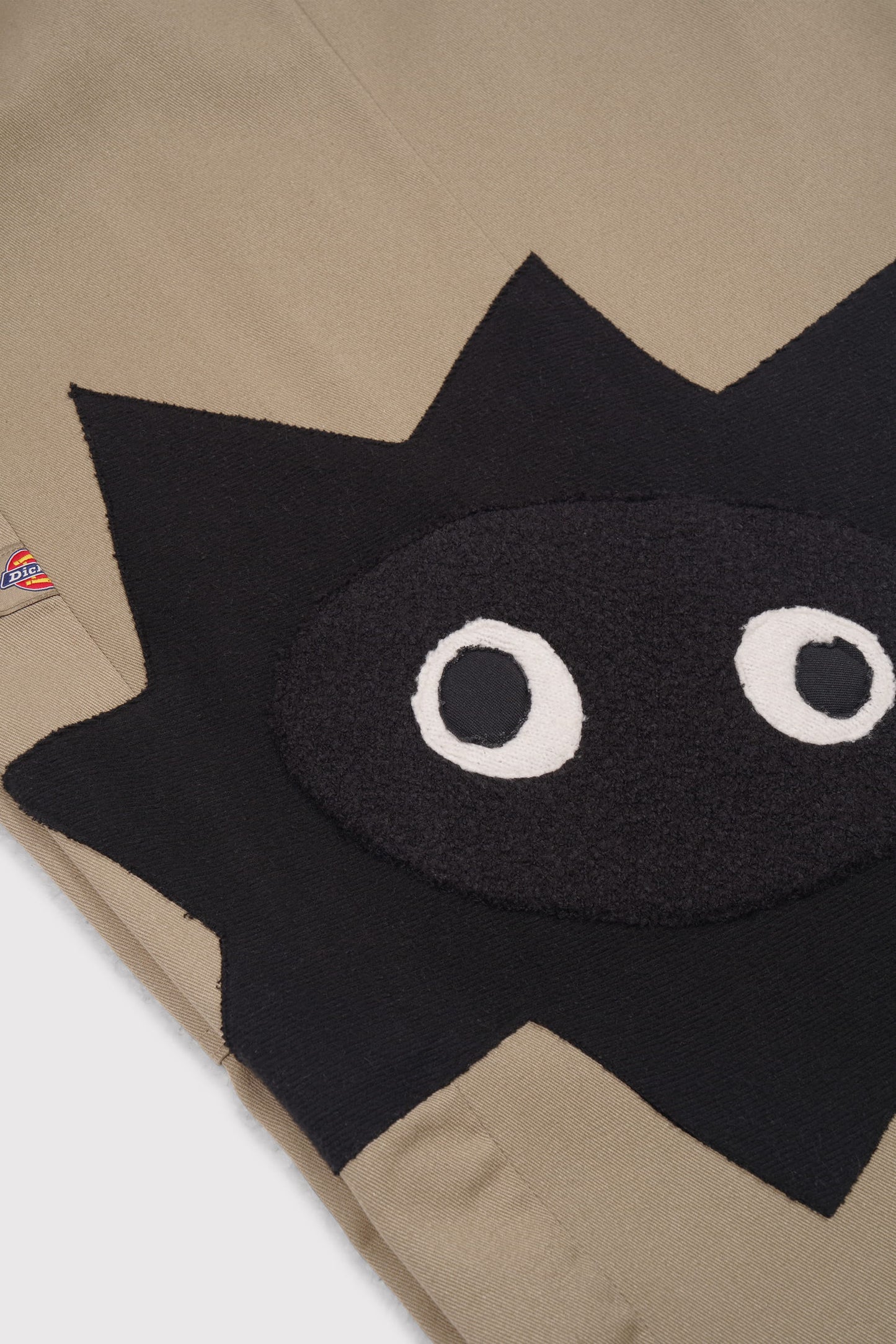 FO Baggy Trou - Beige - Limited Whimsical Little Bugger Edition - Charcoal