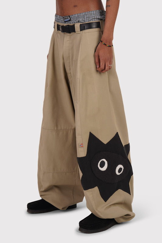 FO Baggy Trou - Beige - Limited Whimsical Little Bugger Edition - Charcoal