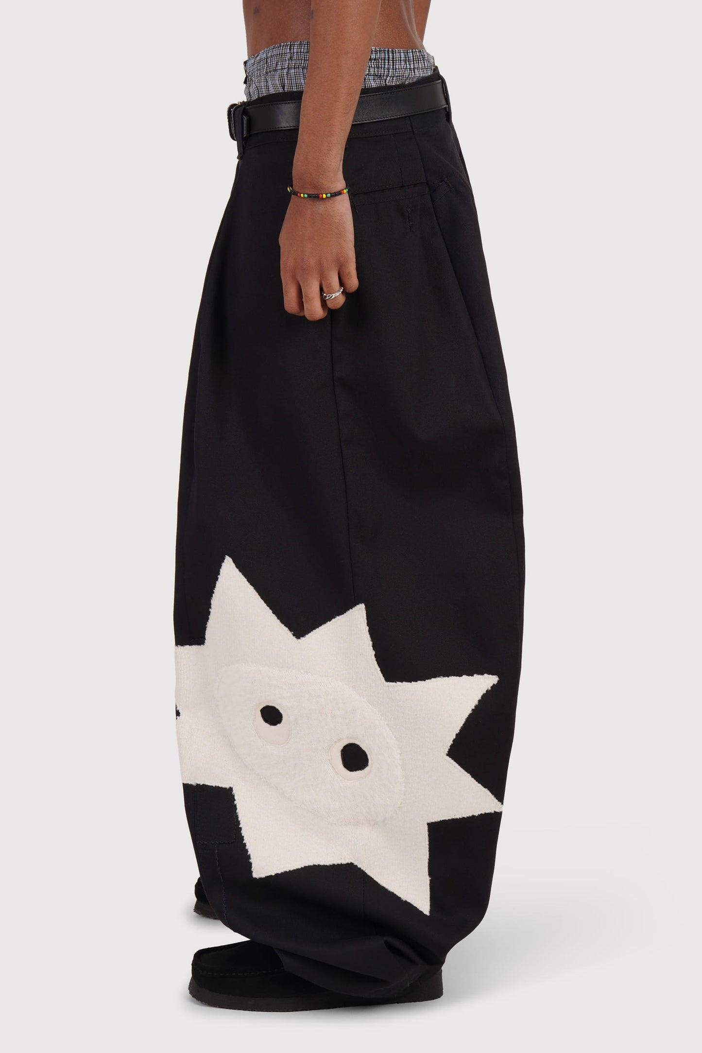 FO Baggy Trou - Black - Limited Whimsical Little Bugger Edition - Bone