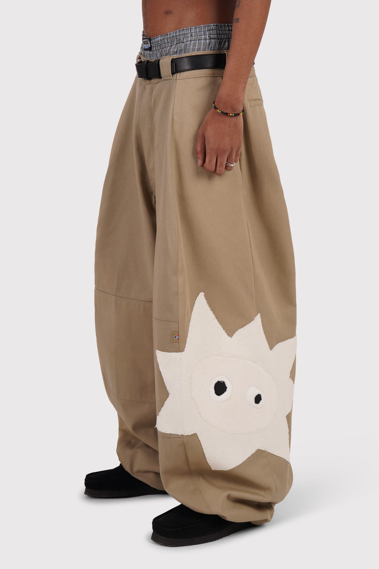 FO Baggy Trou - Beige - Limited Whimsical Little Bugger Edition - Bone