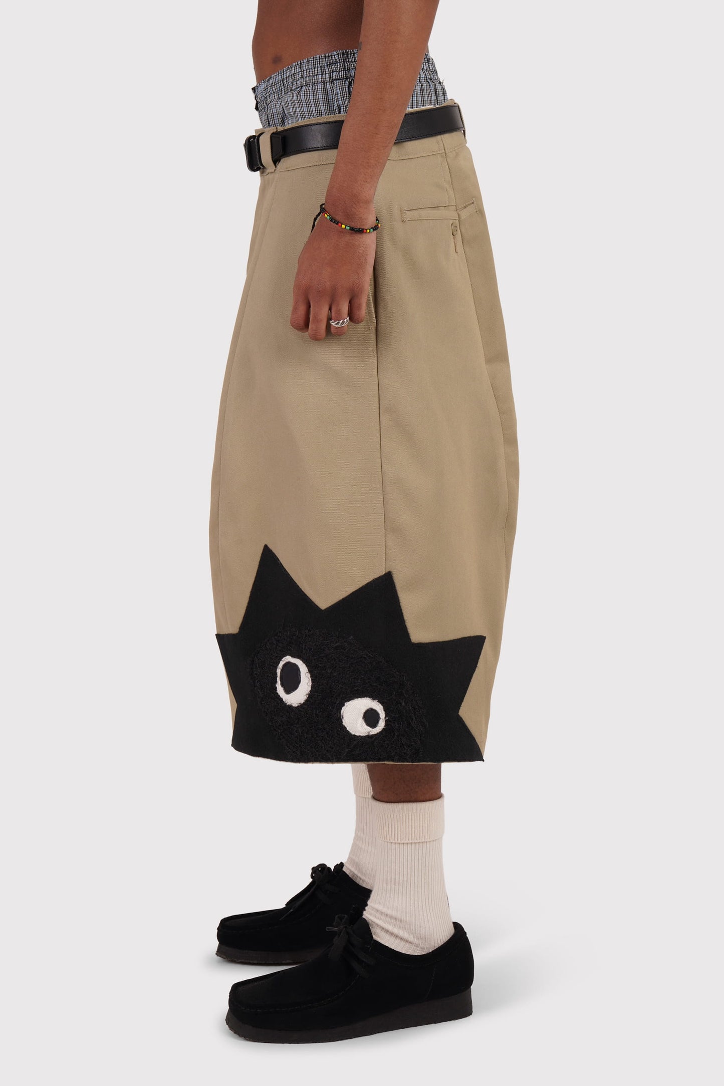 FO Baggy Shorts - Beige - Limited Whimsical Little Bugger Edition - Charcoal