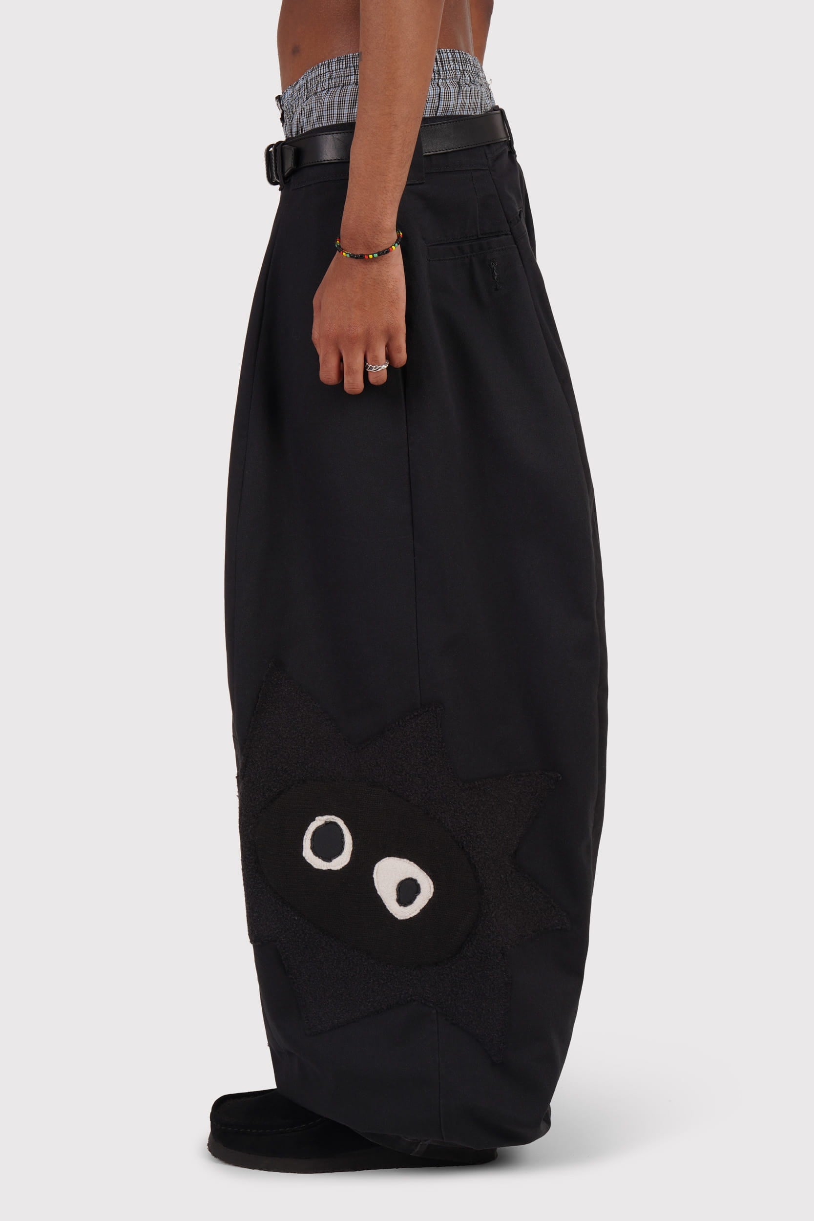 FO Baggy Trou - Black - Limited Whimsical Little Bugger Edition - Charcoal