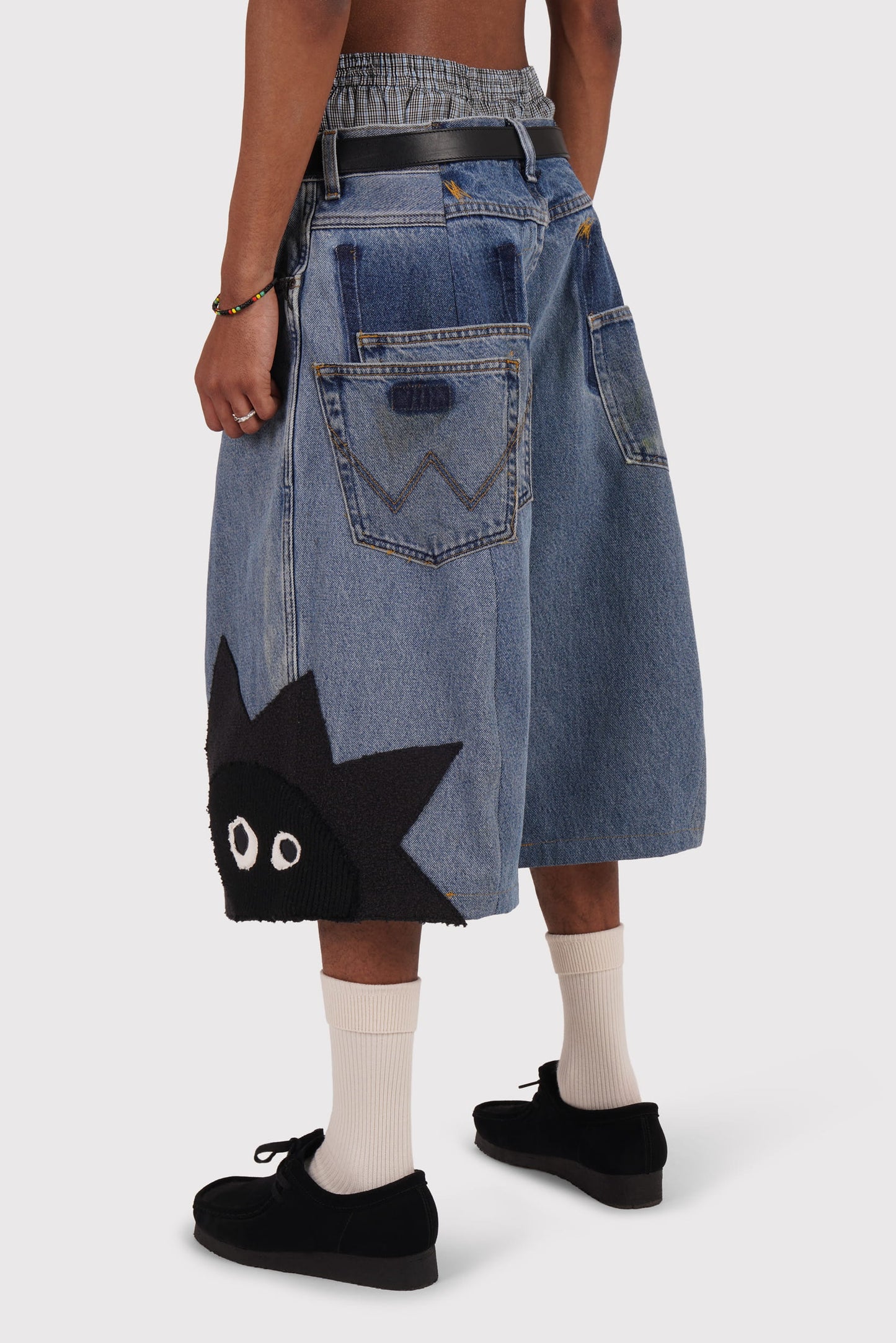 FO Baggy Jorts - Limited Whimsical Little Buggers Edition - Charcoal