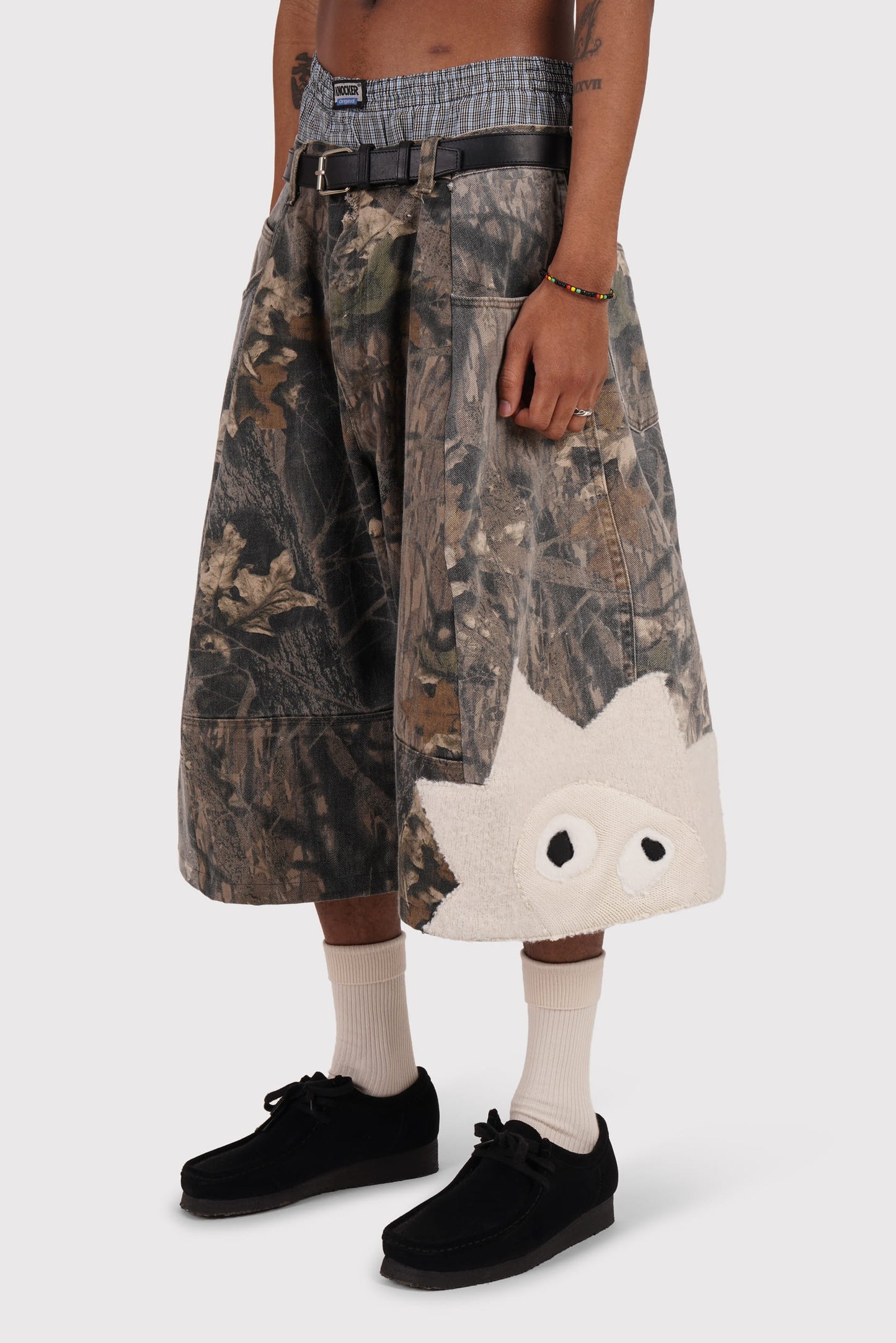 FO Baggy Shorts - Real Tree - Limited Whimsical Little Buggers Edition - Bone