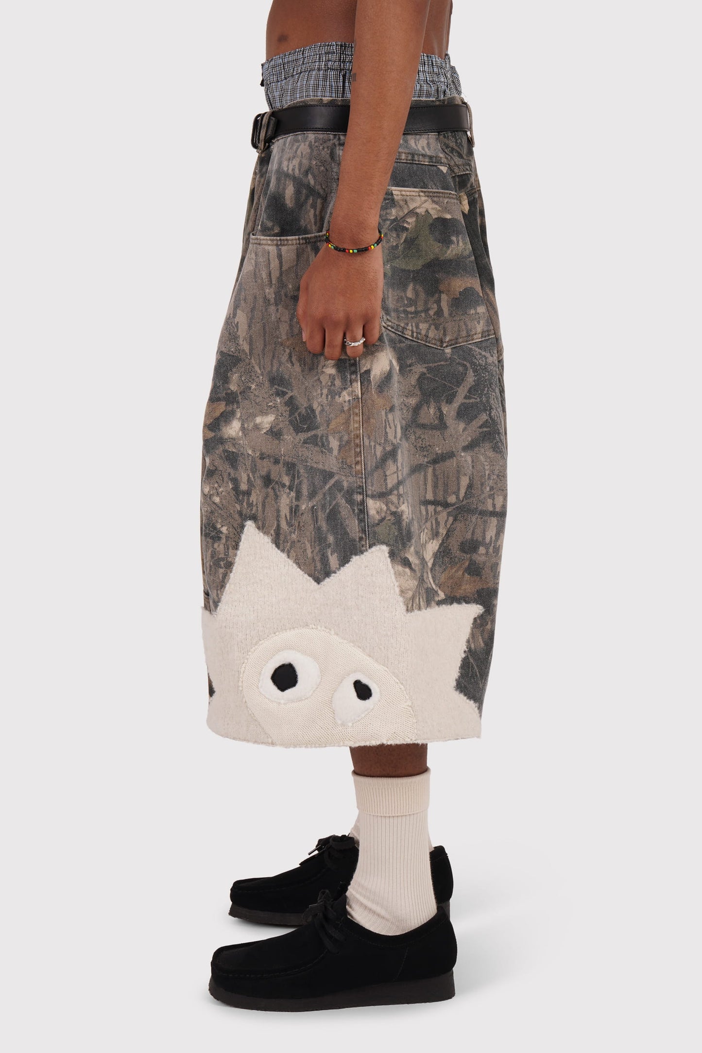 FO Baggy Shorts - Real Tree - Limited Whimsical Little Buggers Edition - Bone