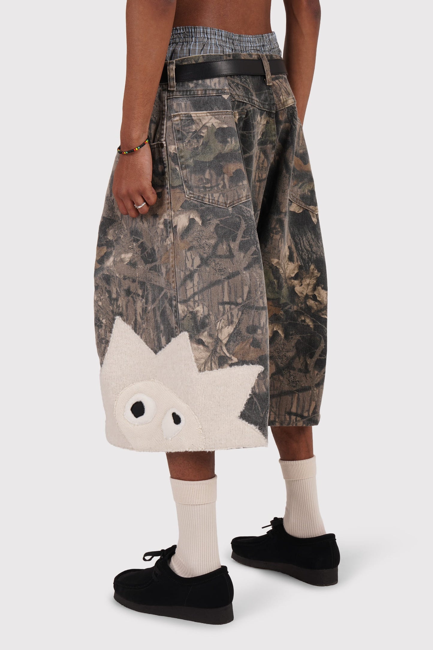 FO Baggy Shorts - Real Tree - Limited Whimsical Little Buggers Edition - Bone