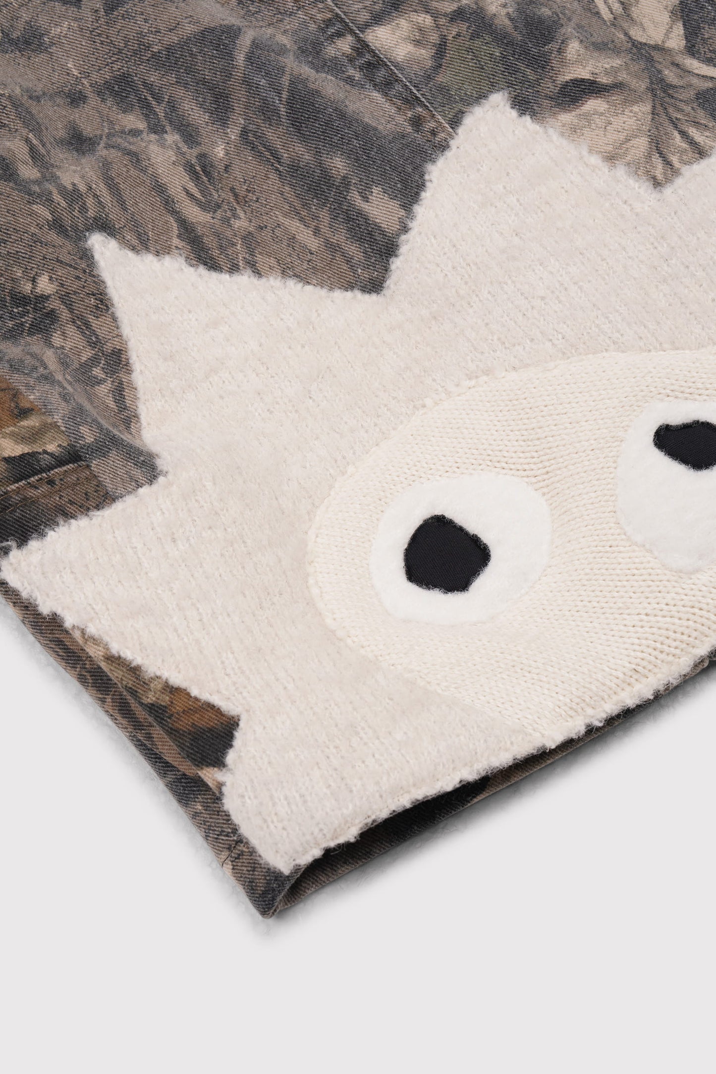 FO Baggy Shorts - Real Tree - Limited Whimsical Little Buggers Edition - Bone